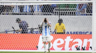 Dilema Lionel Scaloni: Messi Gagal Penalti, Argentina ke Perempat Final Piala Dunia 2026