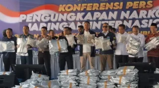 Dirjen Bea Cukai Bongkar Penyelundupan 3,37 Ton Narkotika Lewat X-ray
