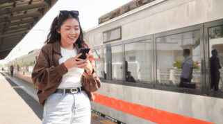 Diskon 50% Tiket Kereta Api dan Whoosh di Traveloka dengan BRI Kartu Kredit