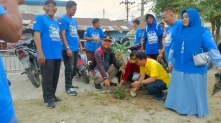 DPC Partai Demokrat Tanjungbalai Gelar Gerakan Langit Biru Indonesia Asri