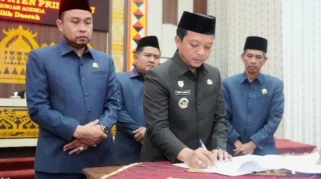 DPRD Pringsewu Setujui Ranperda Pertanggungjawaban APBD 2025