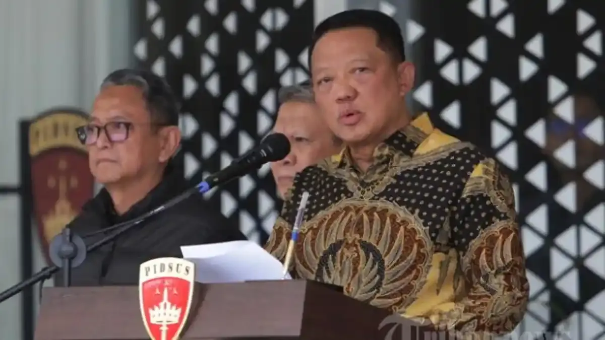 Eks Jampidsus Febrie Adriansyah Jadi Tersangka Korupsi dan TPPU, Kejagung Pelajari Berkas