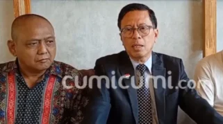 Eksepsi dr. Tifa Dikabulkan, Mungkinkah Pihak Jokowi Pilih Jalur Publik untuk Buktikan Keaslian Ijazah?