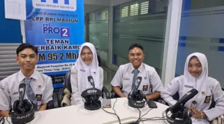 Empat Siswa MAN 2 Madiun Raih Emas dan Perak di Kompetisi Internasional