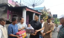 Enam Keluarga Korban Kebakaran Ujung Gading Terima Bantuan dari Pemkab Pasbar