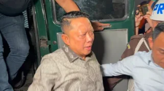 Febrie Eks Jampidsus Tiba di Rutan KPK, Kata-kata Pertamanya Aman Ya