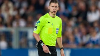 FIFA Tinjau Kinerja Wasit Prancis François Letexier Usai Protes Mesir