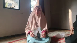 Gadis Bandung yang Hilang Kenalan dengan Mantan Pacarnya di Tempat Terapi Bekam