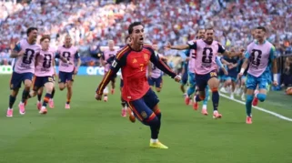 Gedung Putih Bereaksi atas Topi 'Make Spain Great Again' Ferran Torres