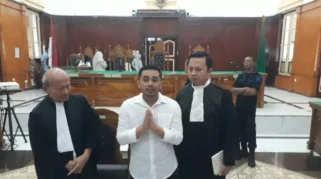 Hakim PN Medan Bebaskan Dua Pemuda Kasus Penimbunan 25 Liter Pertalite dengan Pemaafan Hakim