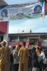 Hari Pertama Sekolah, Gerakan Ayah Mengantar Anak Meriah di SDN Tan Malaka Padang