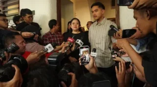 Hasto Kristiyanto: Proses Kaesang Tantang Puan di Dapil Neraka Adalah Hal Normal