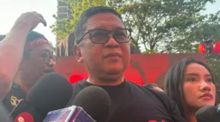 Hasto Kristiyanto Tegaskan PDIP sebagai Partai Penyeimbang dalam Demokrasi yang Lemah