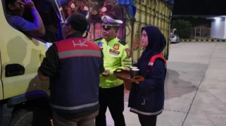 Hutama Karya Perkuat Keselamatan Berkendara Lewat Operasi Microsleep dan Operasi Simpatik