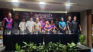 IFFL Satukan Legenda Sepak Bola Indonesia, Digelar Perdana di Sidoarjo