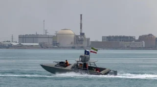 Iran Ancam Tutup Laut Merah, Harga Minyak Berpotensi Tembus US$200