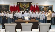 Istana untuk Anak Sekolah Berlanjut, Kali Ini Giliran 204 Pelajar Jakarta