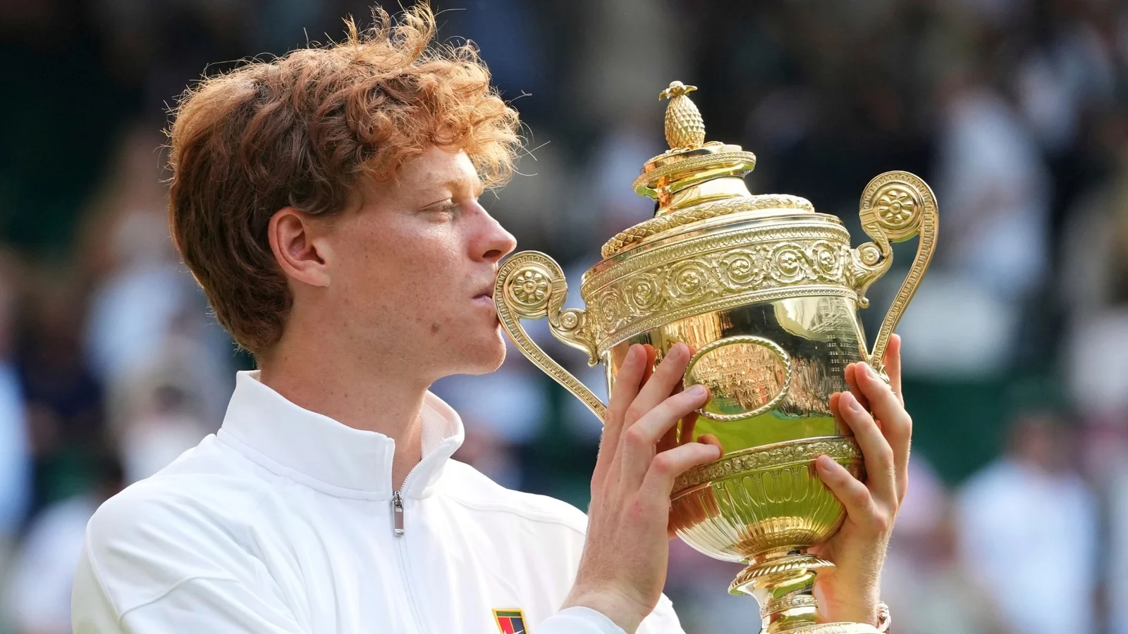 Jannik Sinner Menang Set Pertama atas Jan-Lennard Struff di Perempat Final Wimbledon