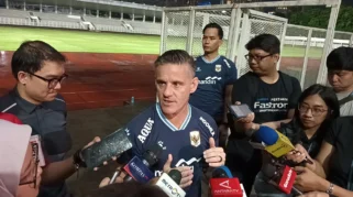 John Herdman Antusias Debut di Pakansari, Ajak Suporter Timnas Indonesia Penuhi Stadion