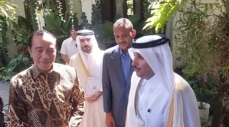 Jokowi Terima Kunjungan Dubes Qatar di Solo, Bahas Hubungan Bilateral dan Situasi Timur Tengah