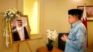 Jusuf Kalla Sampaikan Belasungkawa atas Wafatnya Sheikh Hamad bin Khalifa Al Thani
