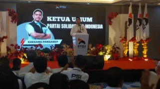 Kaesang Pangarep Umumkan Maju Caleg DPR RI 2029 dari Dapil Jateng V, Satu Panggung dengan Puan Maharani