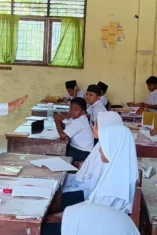 Kakankemenag Aceh Timur Dorong Siswa Lanjutkan Pendidikan