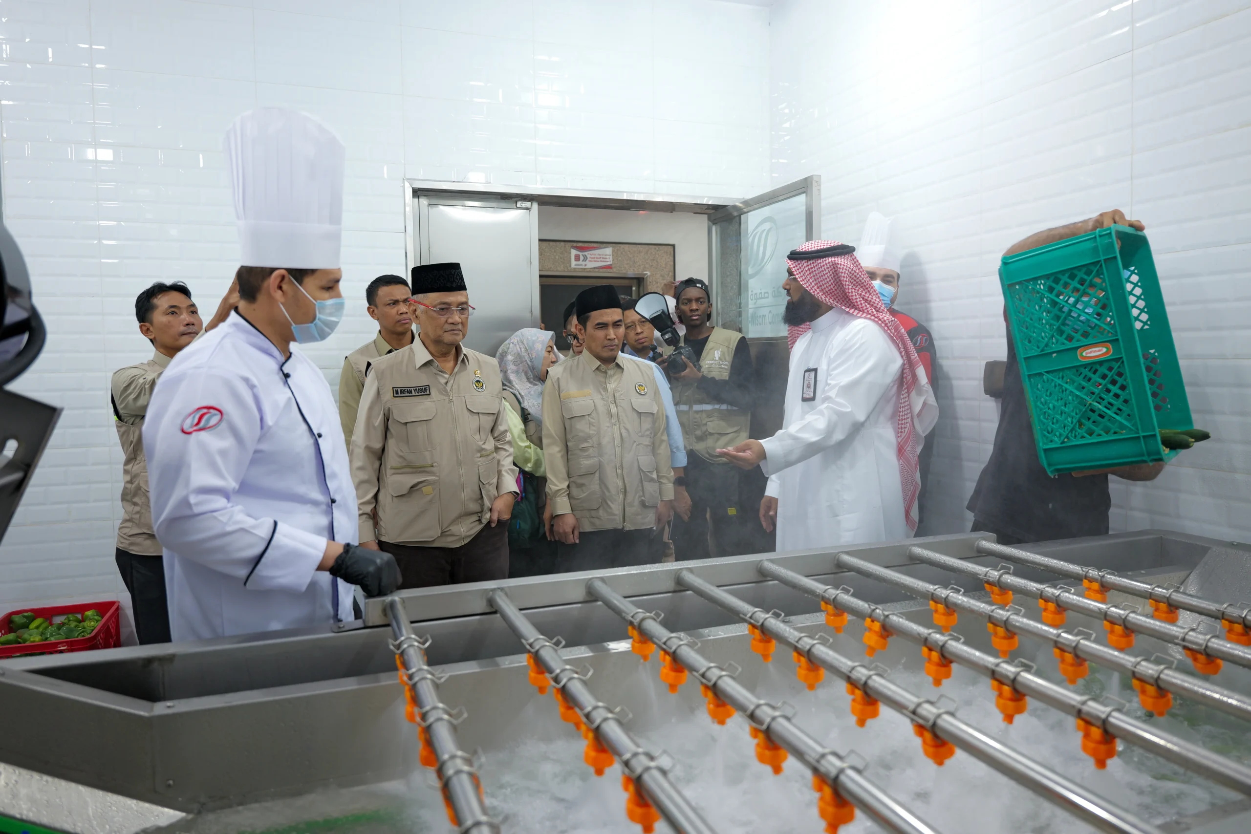 Kemenhaj Pastikan Koki Indonesia Maksimalkan Cita Rasa Makanan untuk Jemaah Haji