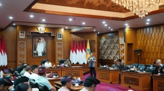 Koster Dorong Pemanfaatan EBT Laut untuk Wujudkan Bali Mandiri Energi