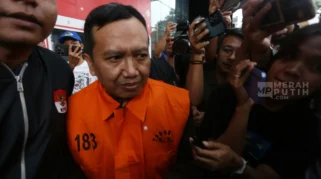 KPK Resmi Menahan Anggota DPRD Jawa Timur Moch. Mahrus Ali Terkait Kasus Suap Dana Hibah