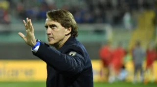 Krisis Pelatih Timnas Italia: Mancini vs Conte dan Kontroversi Andrea Pirlo