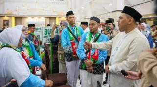 Lepas PPIH Arab Saudi Kloter Pertama, Wamenhaj Serukan Pengabdian Total untuk Tugas Suci Haji 2026