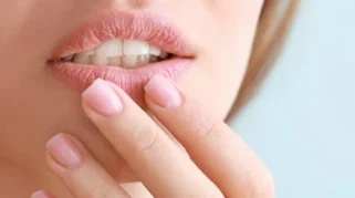 Lima Langkah Tepat Mengatasi Bibir Pecah-pecah Akibat Lipstik Liquid Matte