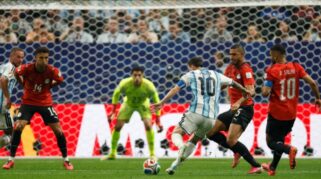 Lionel Messi Jadi Pembeda, Argentina Menang Dramatis 3-2 atas Mesir