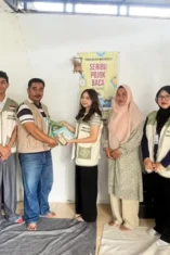 Mahasiswa UGM Salurkan 260 Buku ke 10 Taman Bacaan di Tanjungpinang