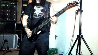Mantan Bassis Marduk, Roger 'B. War' Svensson, Meninggal di Usia 60