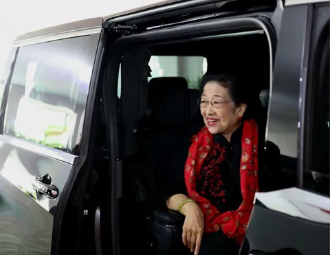 Megawati Pimpin Rapat DPP PDIP, Siapkan 8 Aksi Antisipasi Krisis Iklim Akibat El Nino