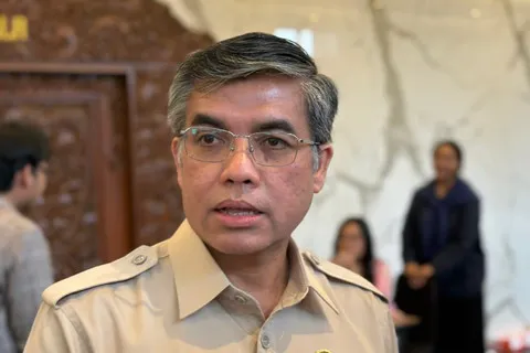 Menaker Ajak Industri KEK Mandalika Serap Peserta Magang Nasional 2026