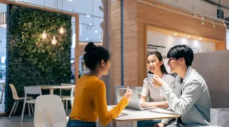 Mengapa Gen Z Sulit Mengucapkan 'Tidak'