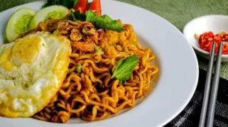 Mi Instan Dicap Tak Sehat, Kok Tetap Jadi Makanan Favorit Dunia