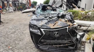 Mobil Lexus Remuk Tak Berbentuk Akibat Ledakan Gas di Grand Polonia Medan
