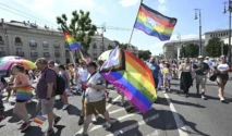 Mobil Tabrak Parade Gay Pride Berlin, 1 Tewas 15 Luka