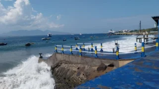 Nelayan dan Pelaku Jasa Pelayaran Diminta Waspadai Gelombang Tinggi dan Angin Kencang di Selat Bali