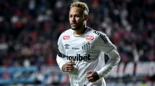 Neymar Klarifikasi Kontroversi di Santos Usai Laga Melawan Chapecoense
