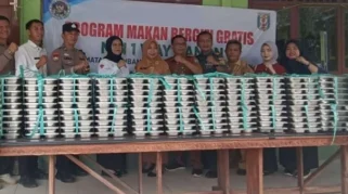 Orang Tua Apresiasi Program MBG di Way Kanan, Minta Layanan Ditingkatkan