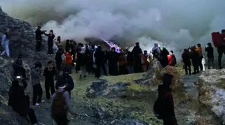 Panic Button Segera Beroperasi di Kawah Ijen untuk Tingkatkan Keselamatan Wisatawan