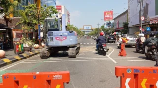 Pemkot Madiun Hilangkan Median Jalan Pahlawan untuk Lancarkan Akses dan Dukung Ekonomi