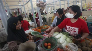 Pemkot Surabaya Revitalisasi 16 Pasar Tradisional dengan Anggaran Rp20 Miliar