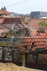 Pemprov DKI Jakarta Prioritaskan Revitalisasi 11 Gedung Sekolah Rusak Berat Setelah Insiden Atap SDN Kebayoran Lama 09