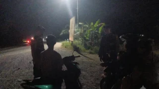 Polres Mesuji Terjunkan 12 Personel Patroli Jaga Kelancaran Lalin di Simpang Said dan Exit Tol